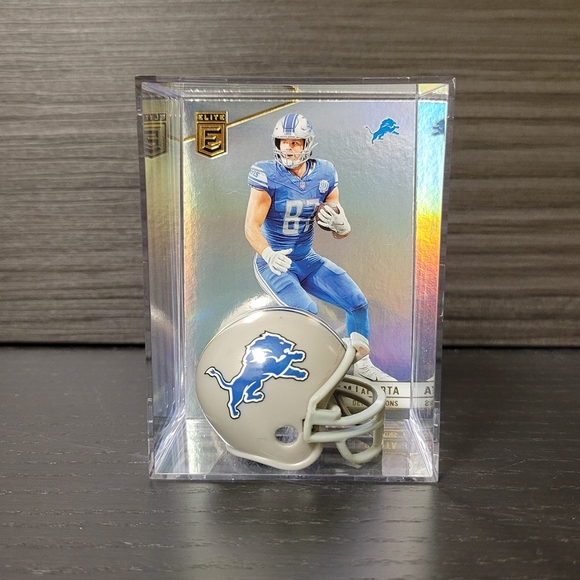 Sam Laporta Detroit Lions Mini Football Helmet Sports Box - Picture 1 of 2